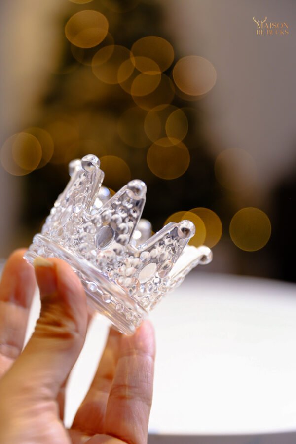 Crown-Shaped Crystal Glass Tealight Holders – Set of 2 (Iridescent) - Image 10